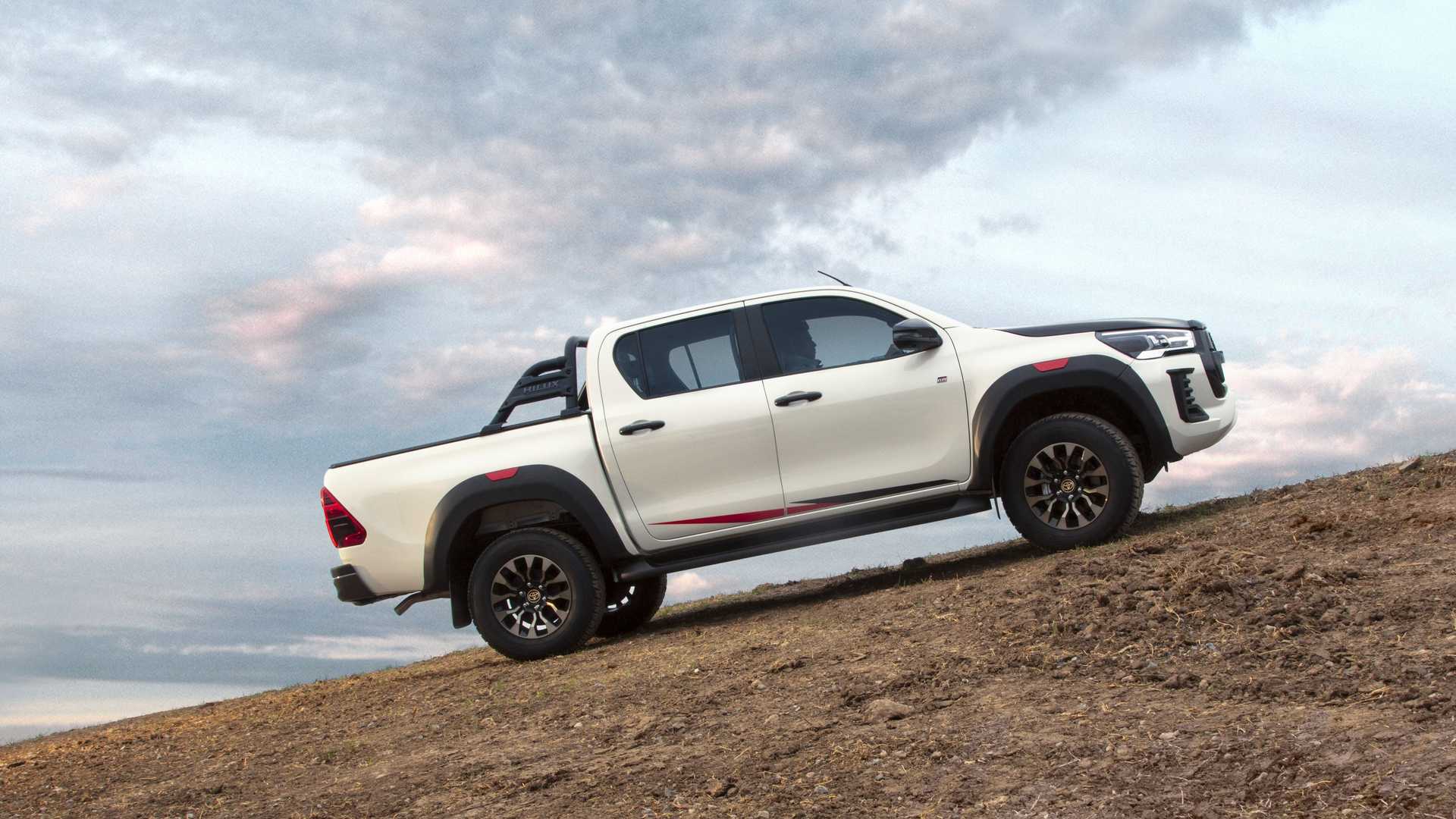 Toyota Hilux por consórcio