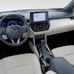 corolla cross interno2