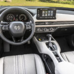 zr-v interno