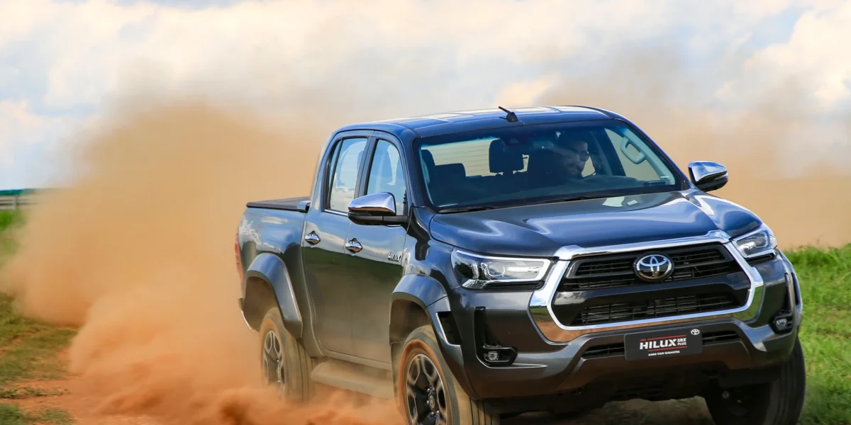 Toyota Hilux SRX no Consórcio