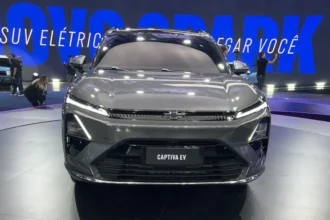 Chevrolet Captiva EV 2025 – frente do SUV elétrico