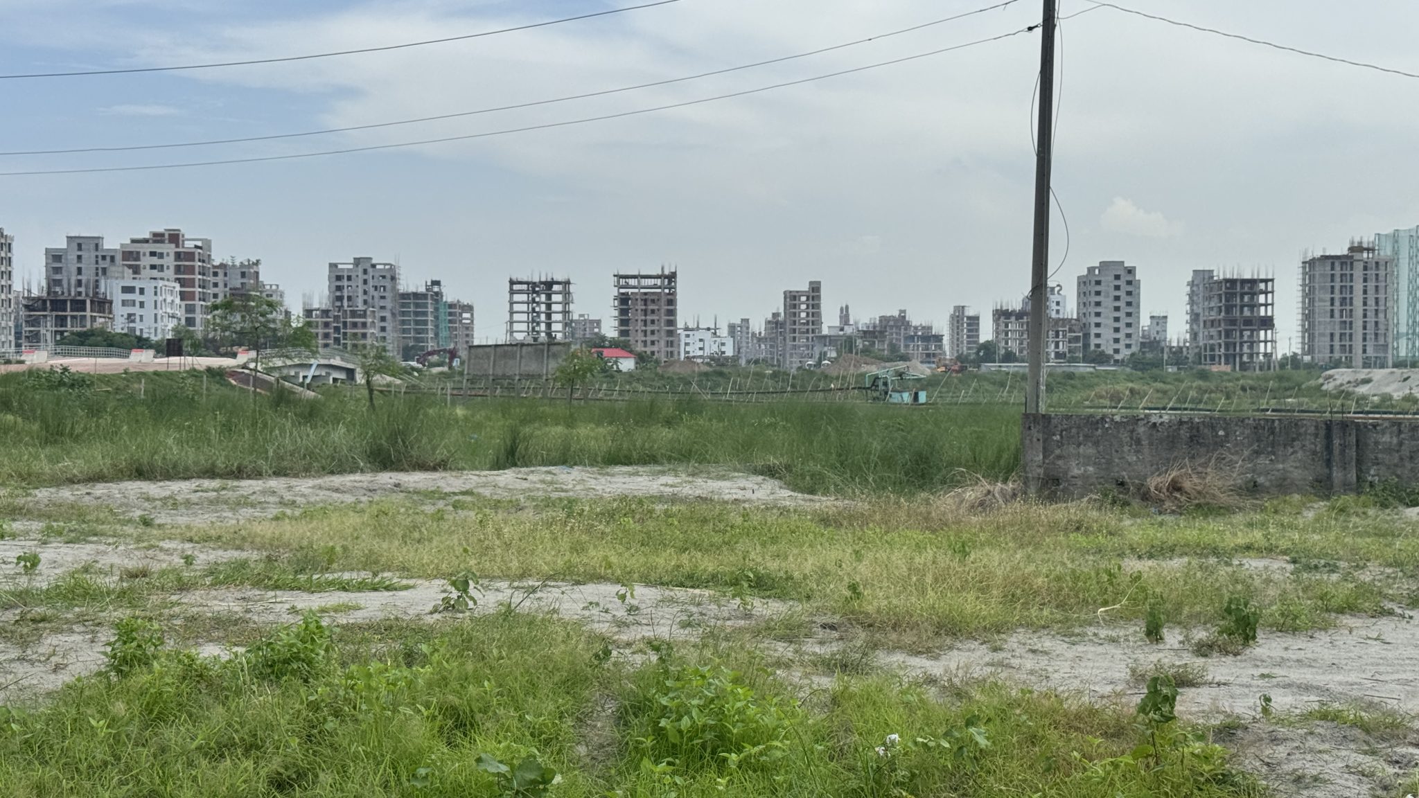 Terreno em região de expansão urbana, exemplo de alavancagem patrimonial com consórcio